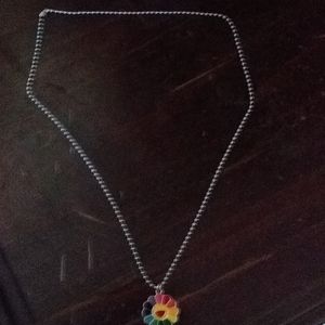 Who wants a neckcless